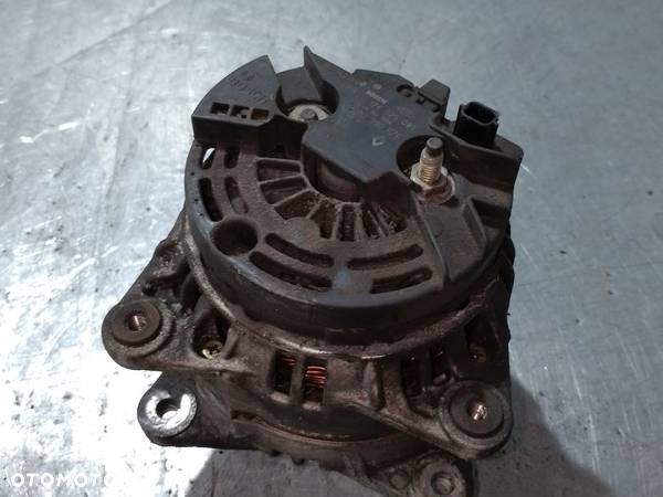 ALTERNATOR RENAULT SCENIC II 8200390676 1.5 DCI BOSCH - 2