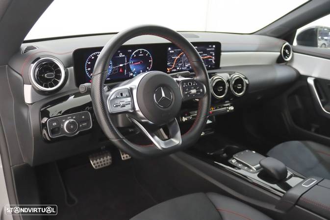 Mercedes-Benz CLA 180 d Shooting Brake AMG Line Aut. - 4
