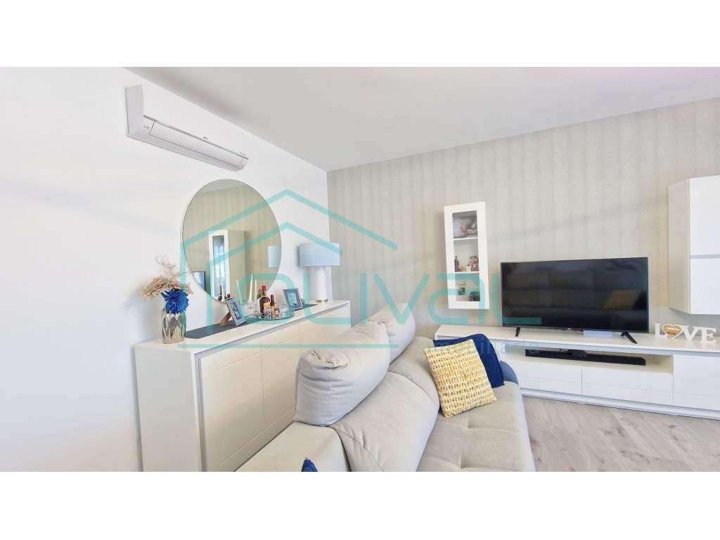 T3 Semi-Novo com Varandas, Box e Excelentes Acabamentos | Urbanizaç...-7