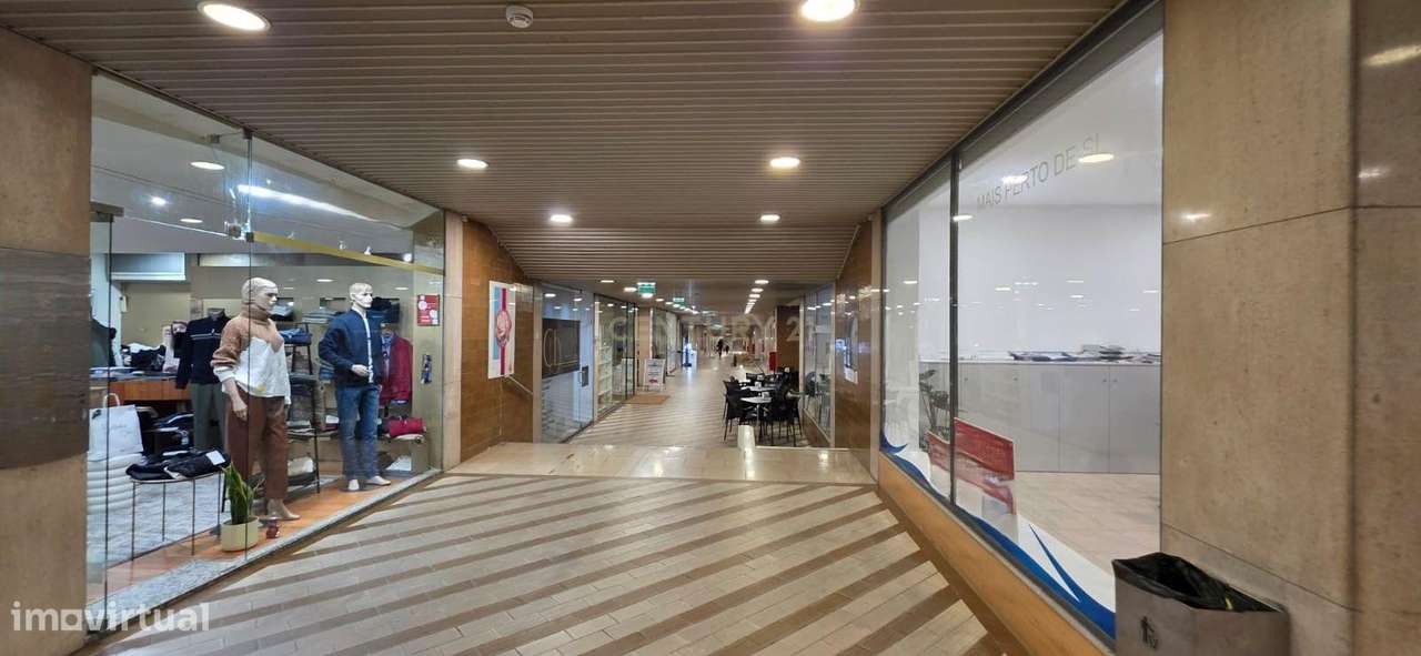 Apartamento T3 + 1 Guimarães-32