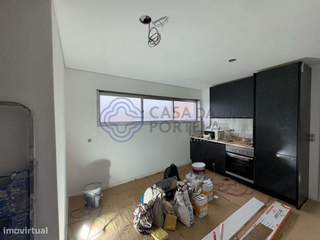 T0 transformado em T1 totalmente renovado | Quinta do Covelo | Paranho - Grande imagem: 5/7