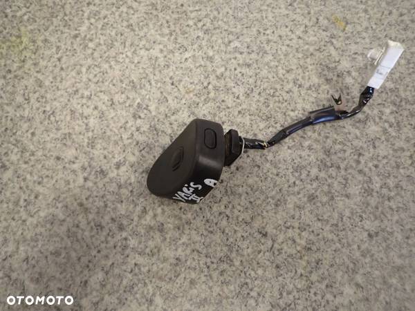 TOYOTA YARIS II 06-11 PRZYCISK KLAPY SWITCH KLAMKA - 4