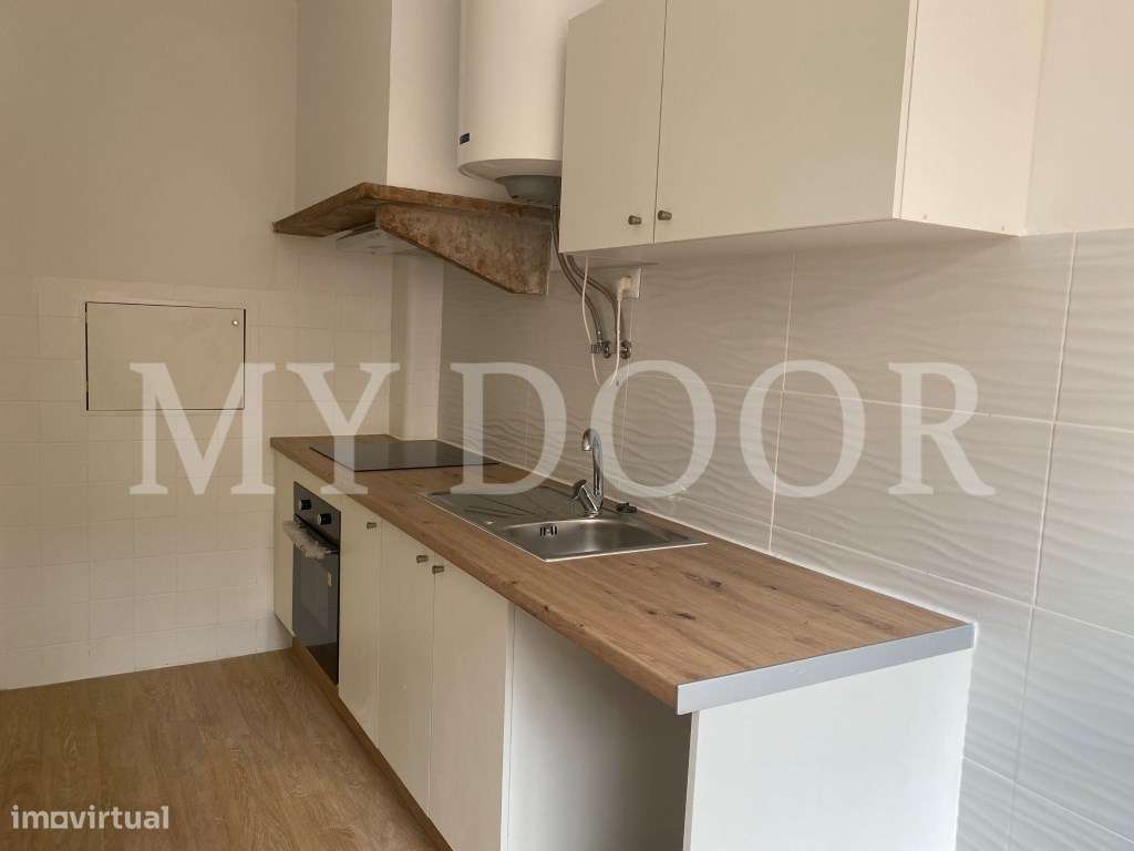 T2 em Moscavide p/ Arrendar - Varanda - 1º andar - Grande imagem: 5/29