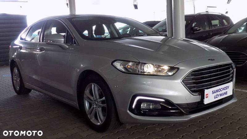 Ford Mondeo - 39