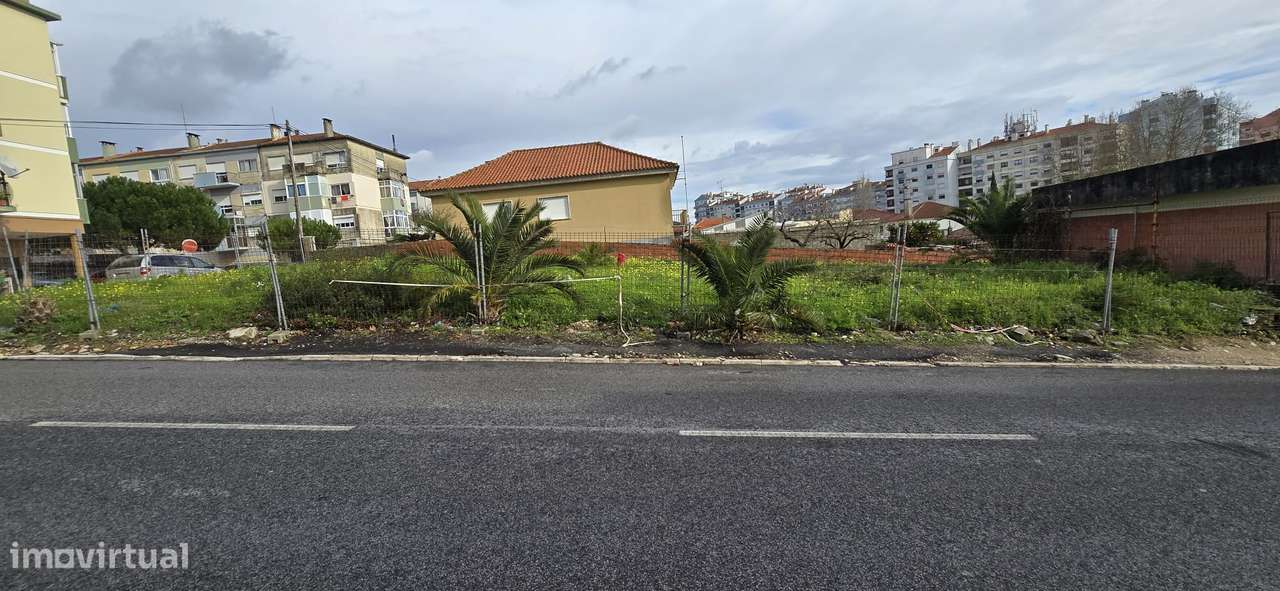 terreno urbano em uma zona previlegiada do cacem - Grande imagem: 2/5