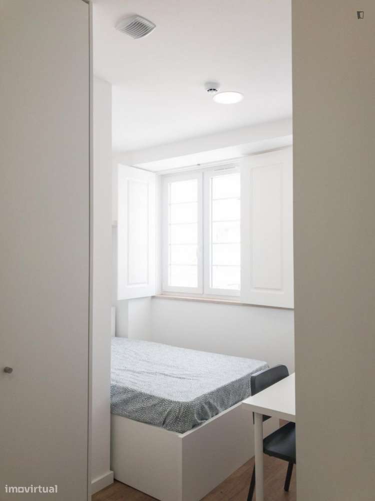Estúdio - localizado em Cidral Coimbra - Grande imagem: 2/7