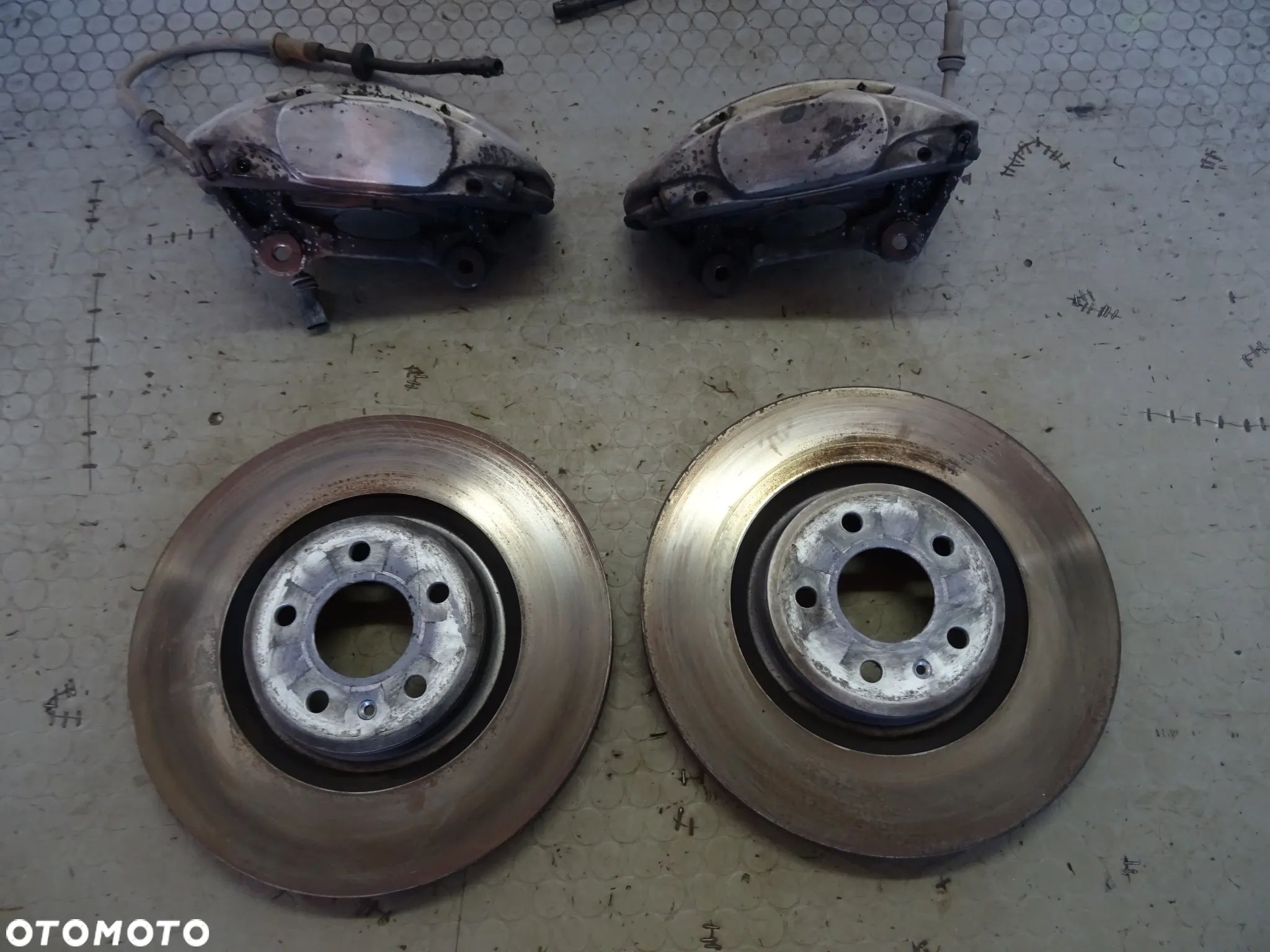 345MM  Zaciski tarcze klocki przod Audi A6 C6 A7 A5 A4 czesci - 1