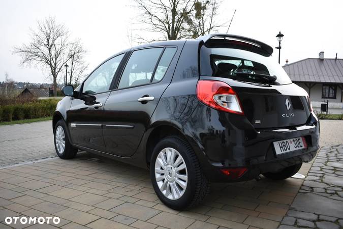 Renault Clio 1.2 TCE Expression - 16