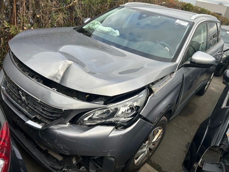 Peugeot 5008 II 2017