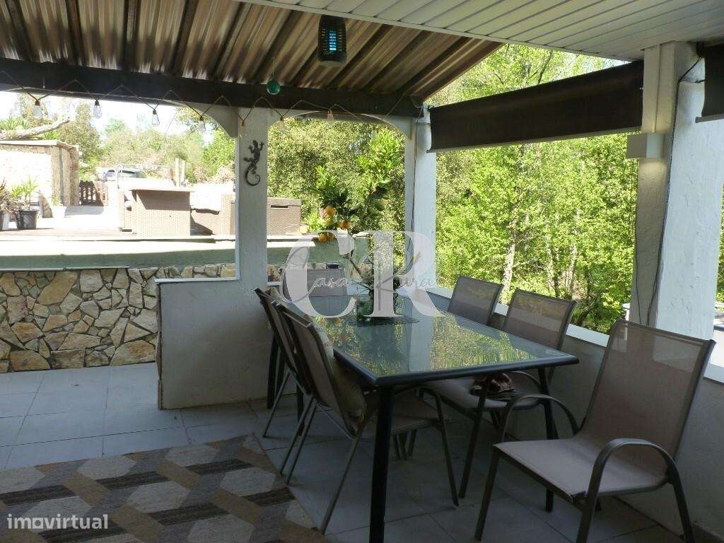 Moradia T4 em ambiente privado na Freixianda – Ourém-46