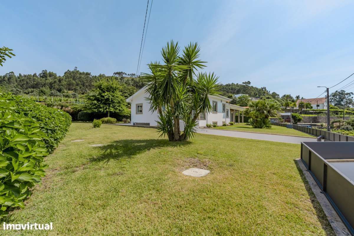 Moradia T3 em Anais - Ponte de Lima-1