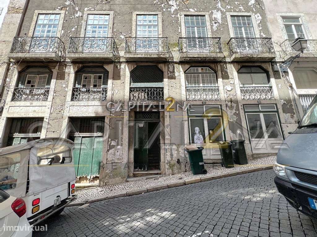 Prédio Devoluto com Projeto Aprovado na Baixa de Lisboa-0