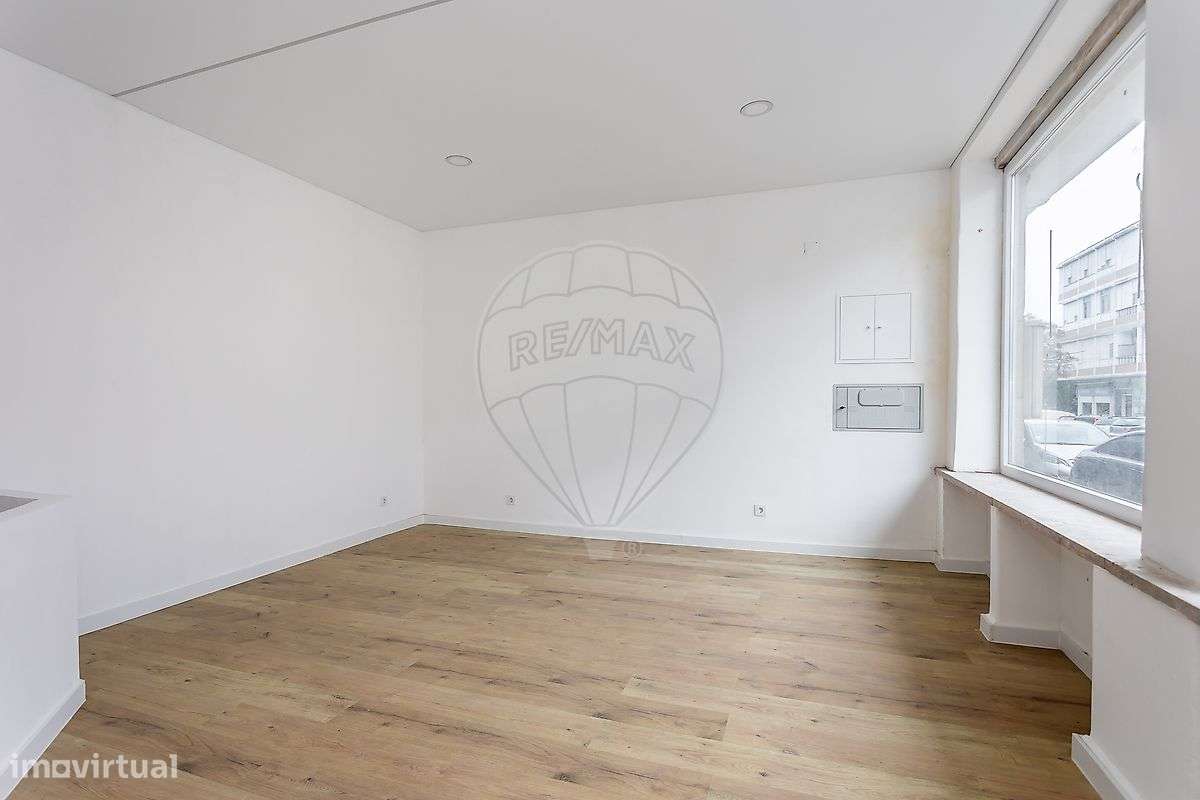 Loja  para arrendamento - Grande imagem: 4/12