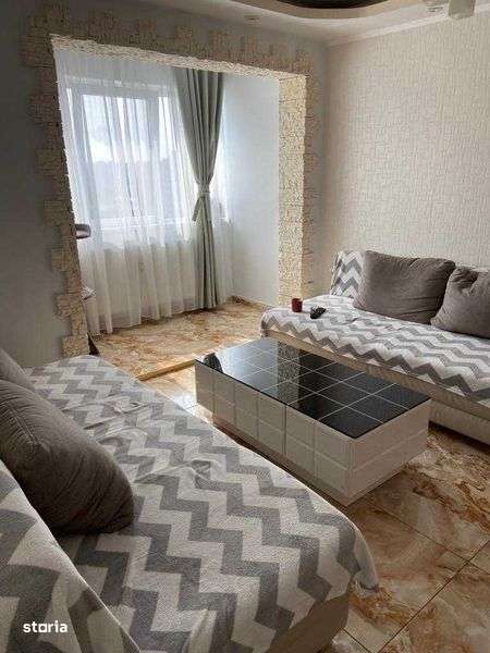 Vanzare Apartament cu 4 camere la 3 minunte de Metrou Iuliu Maniua