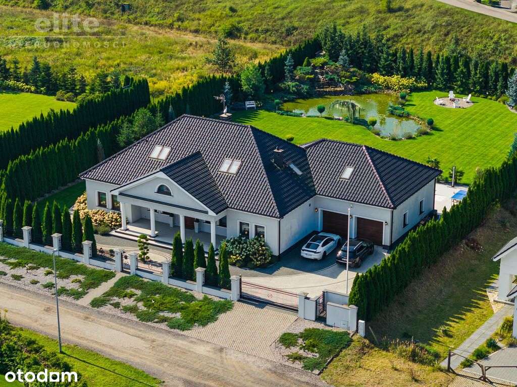 Na sprzedaż stylowy luksusowy dom z basenem !-5