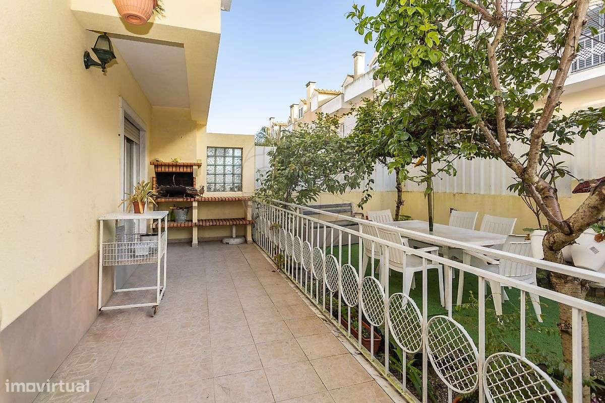 Moradia T4 para venda-14