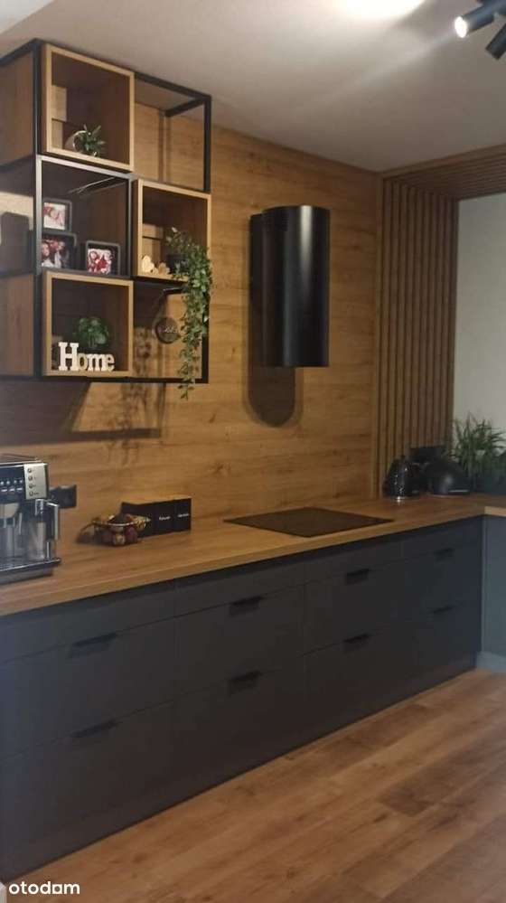 Dom Wolnostojący W Okolicy Lasu-6