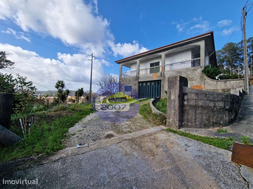 Moradia isolada T3 em Milheiros de Poiares - Grande imagem: 3/35