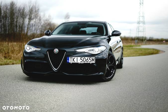 Alfa Romeo Giulia 2.0 Turbo TI Q4 - 1