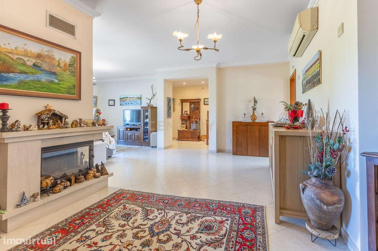 Moradia, 240 m², Seixal, Arrentela e Aldeia de Paio Pires - Grande imagem: 5/43