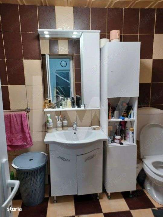 Casa 5 camere- curte comuna - Central, Sibiu - Imagine principală: 4/10