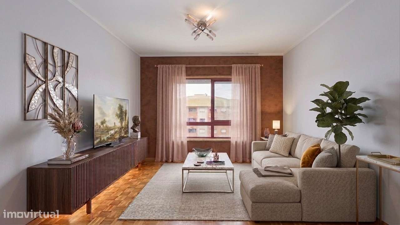 Apartamento T3 c/ elevador e Garagem. Vila Nª de Gaia-4
