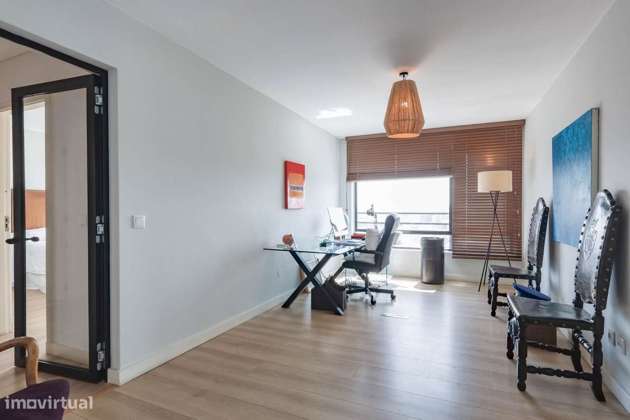 Penthouse em Duplex no Centro do Porto-8