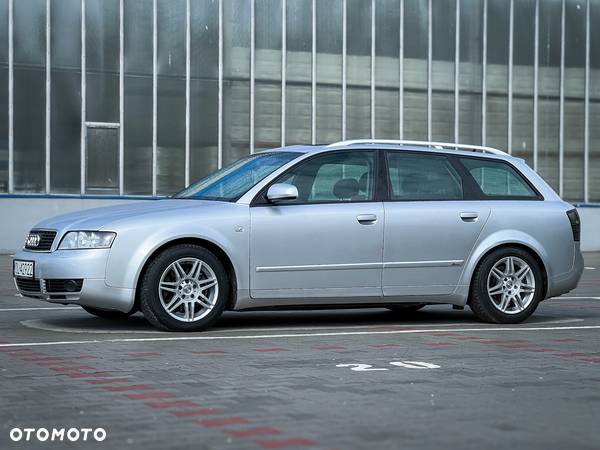 Audi A4 Avant 2.5 TDI Quattro - 36