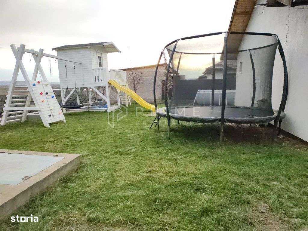 Casă superbă, pe un singur nivel – complet mobilată și utilată – Nazna - Imagine principală: 4/8