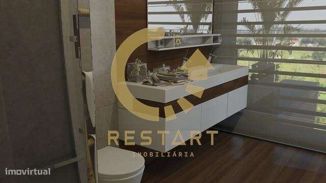 Terreno com projeto aprovado para moradia T5 em Fânzeres - Grande imagem: 5/14