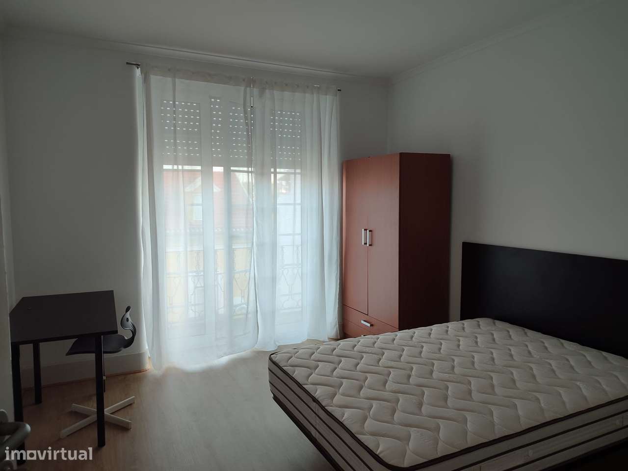 Excelente T7 para venda na Cruz de Celas-17