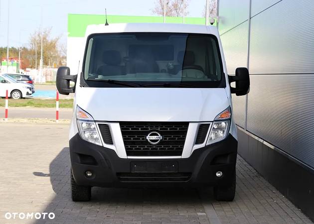 Nissan NV400 - 14