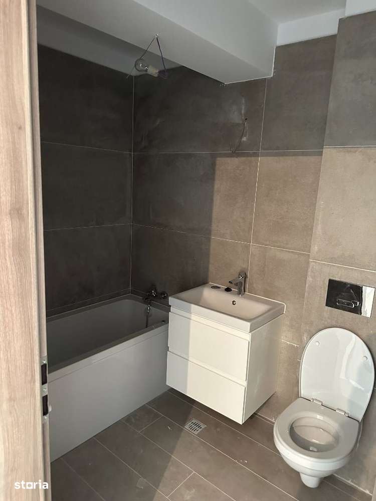 Apartament cu 2 camere, mutare imediata - Imagine principală: 2/14