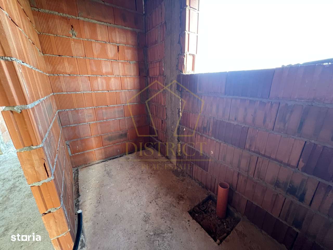 Duplex superb cu 4 camere despartit prin garaj | Chisoda | Pasha Garde - Imagine principală: 4/6