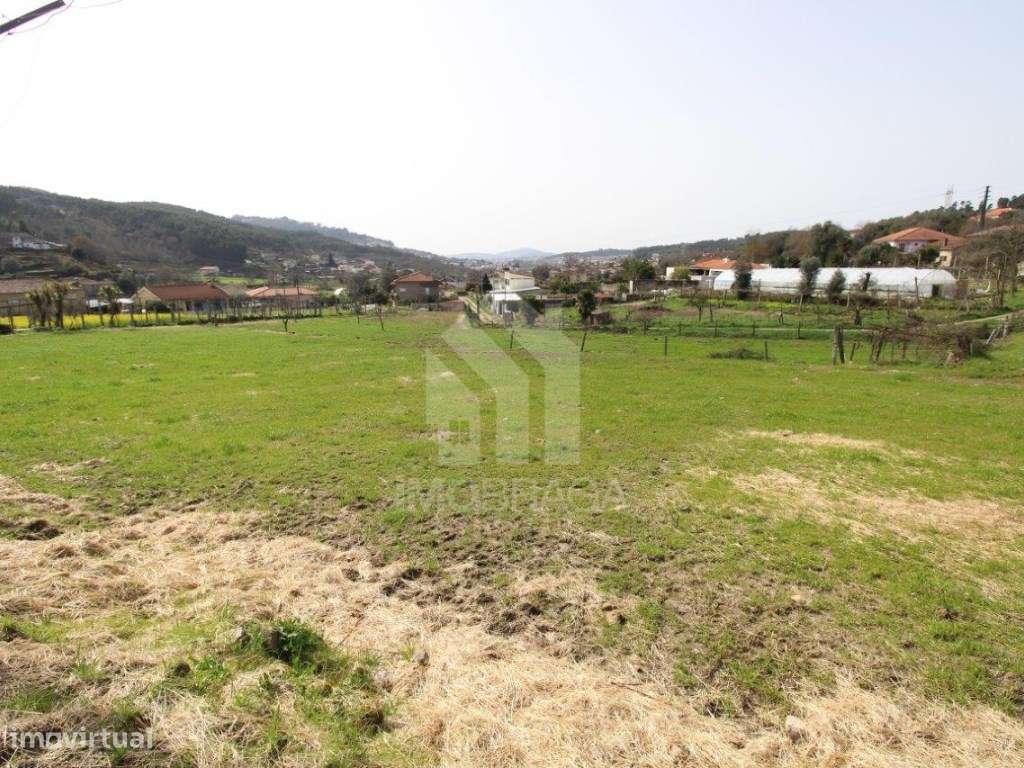 Venda Terreno com possibilidade de Lotear, em S. Mamede (Este), Braga-26
