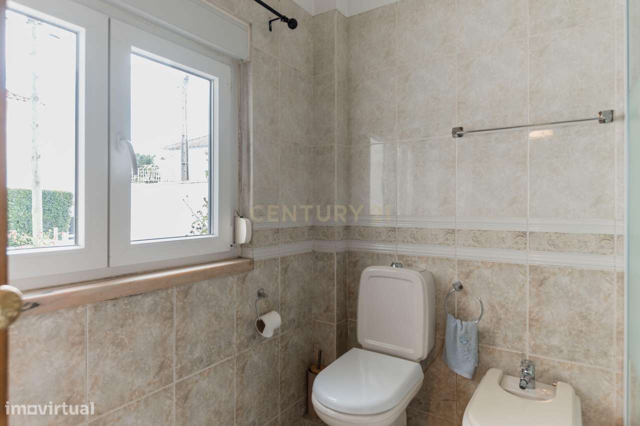 Moradia T3 de Charme no Bairro da Encarnação-26