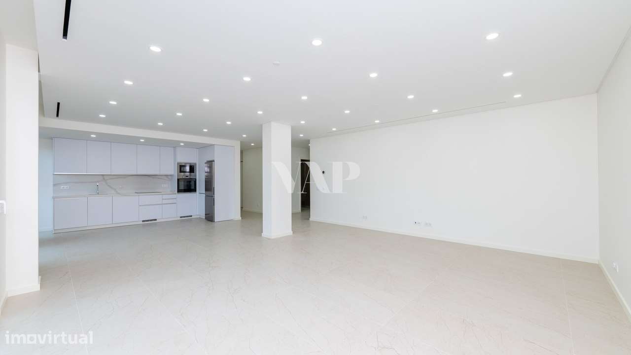 ERILUC - Apartamento T3 moderno com varanda em Quarteira - Grande imagem: 5/20