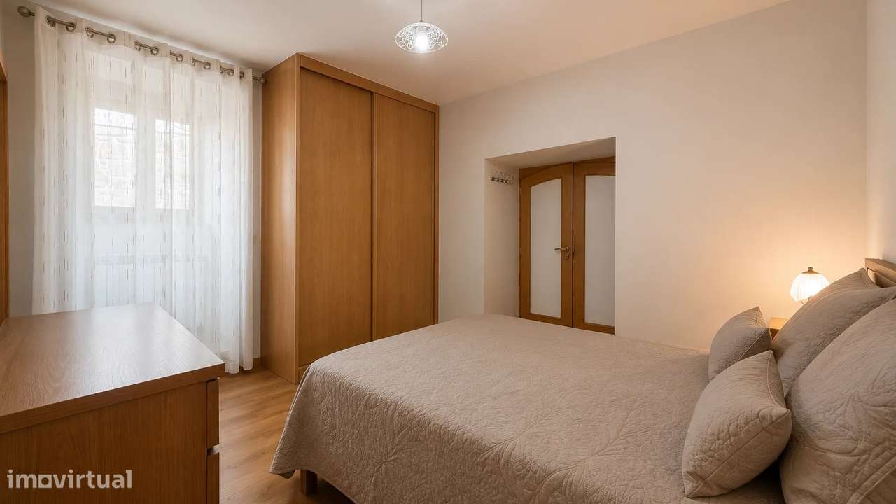 Moradia T4 em Pedra de 1789 | O Charme da História com o Conforto da M-51
