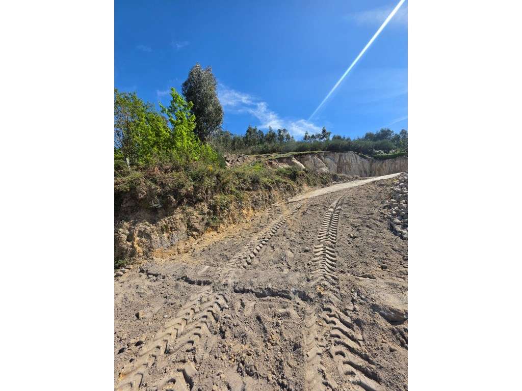 Terreno Construção - Grande imagem: 3/4