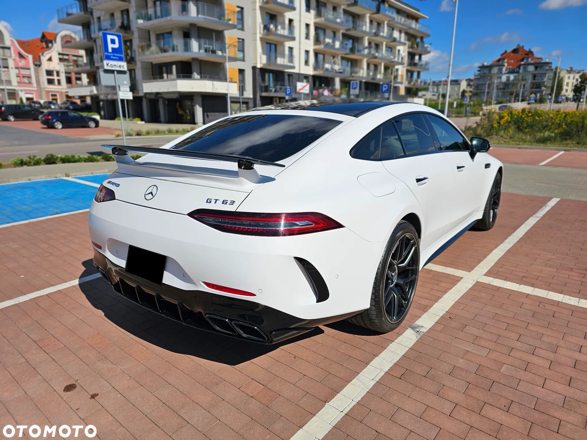 Mercedes-Benz AMG GT 63 S 4-Matic+ - 16