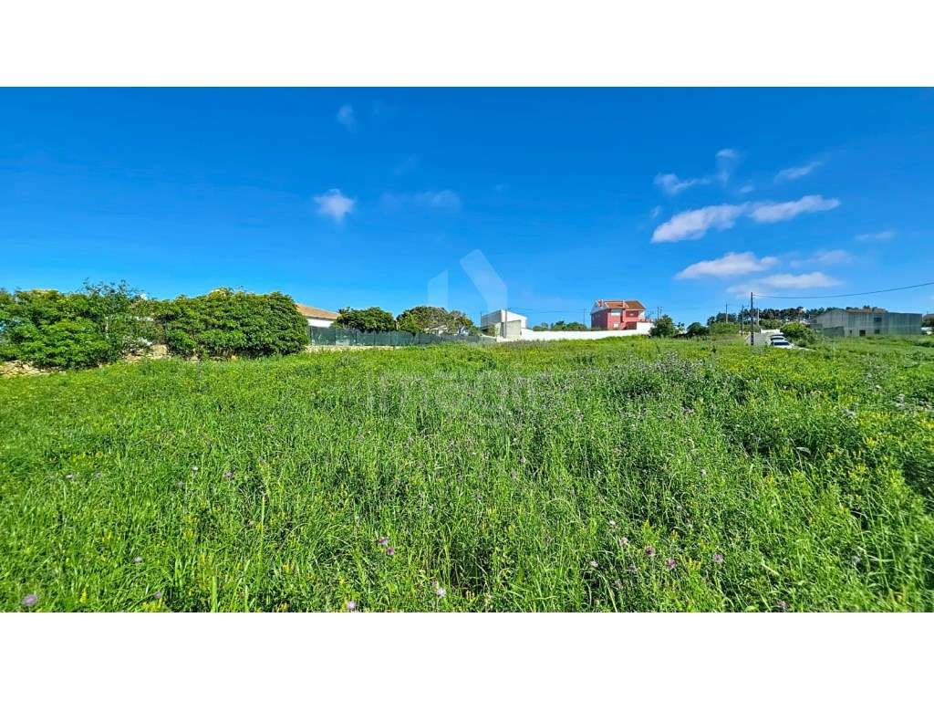 Terreno rústico inserido em zona urbana-6
