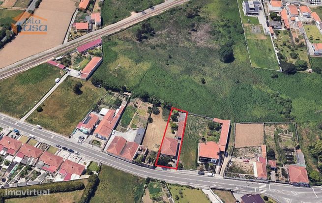 Moradia Térrea T3 de 4 Frentes em Silvalde com Terreno de 756 m²-3