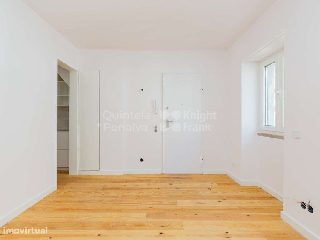 Apartamento T1 com terraço em Campo de Ourique - Grande imagem: 5/24