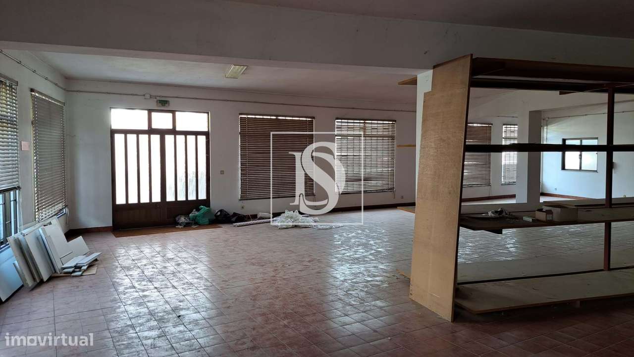 Prédio - Armazém fabril para restauro - Grande imagem: 5/60