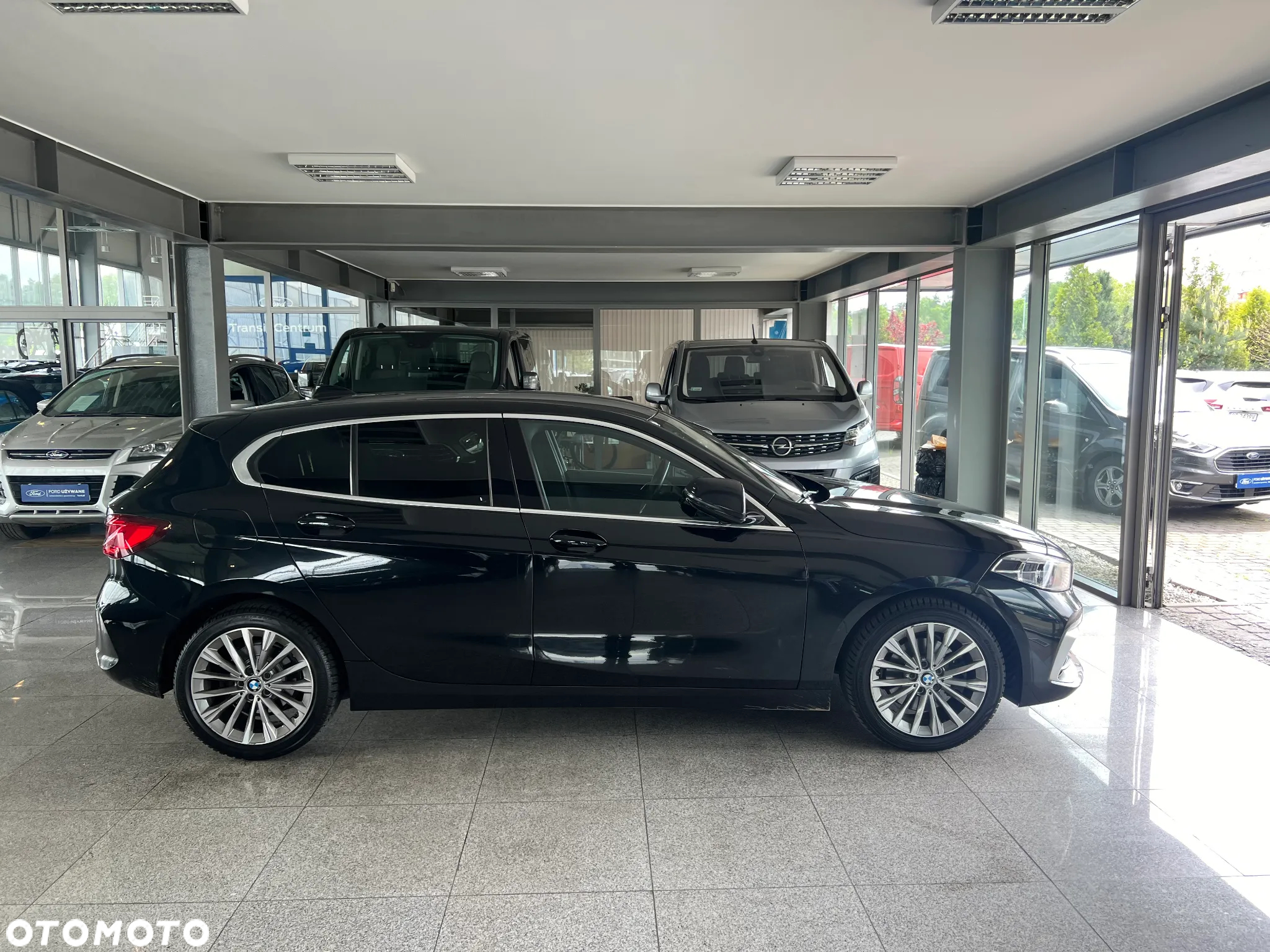 BMW Seria 1 118d Sport Line - 16