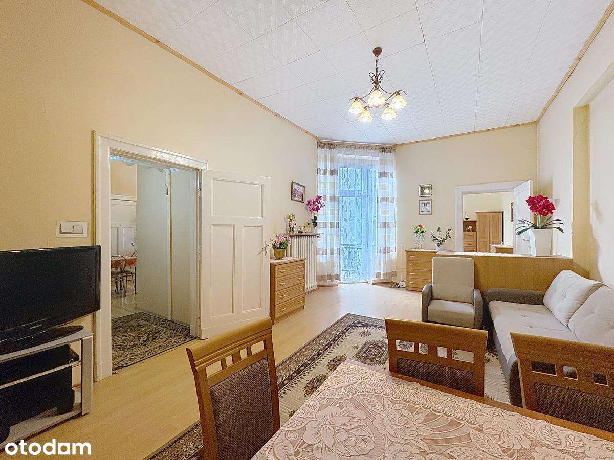 Mieszkanie w centrum 136,61 m2, 4 pokoje, kamienica ul. Piotrkowska-0