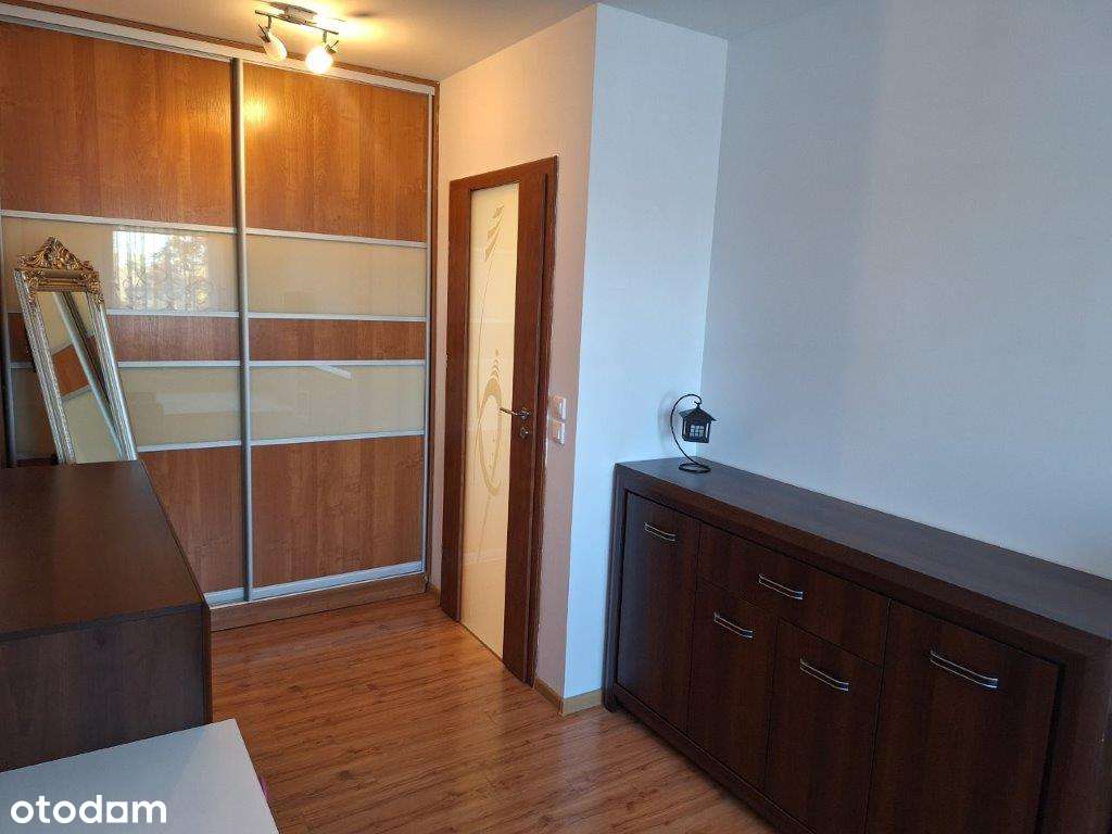 OŁAWA! Nowe budownictwo, 3 pokoje z balkonem blisko centrum!-10