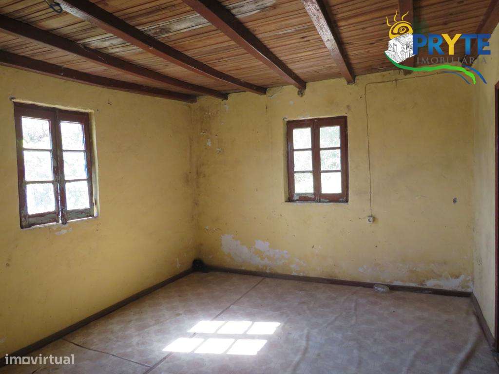 Imóvel rústico no estado de ruínas situado em Troviscal - Grande imagem: 5/30