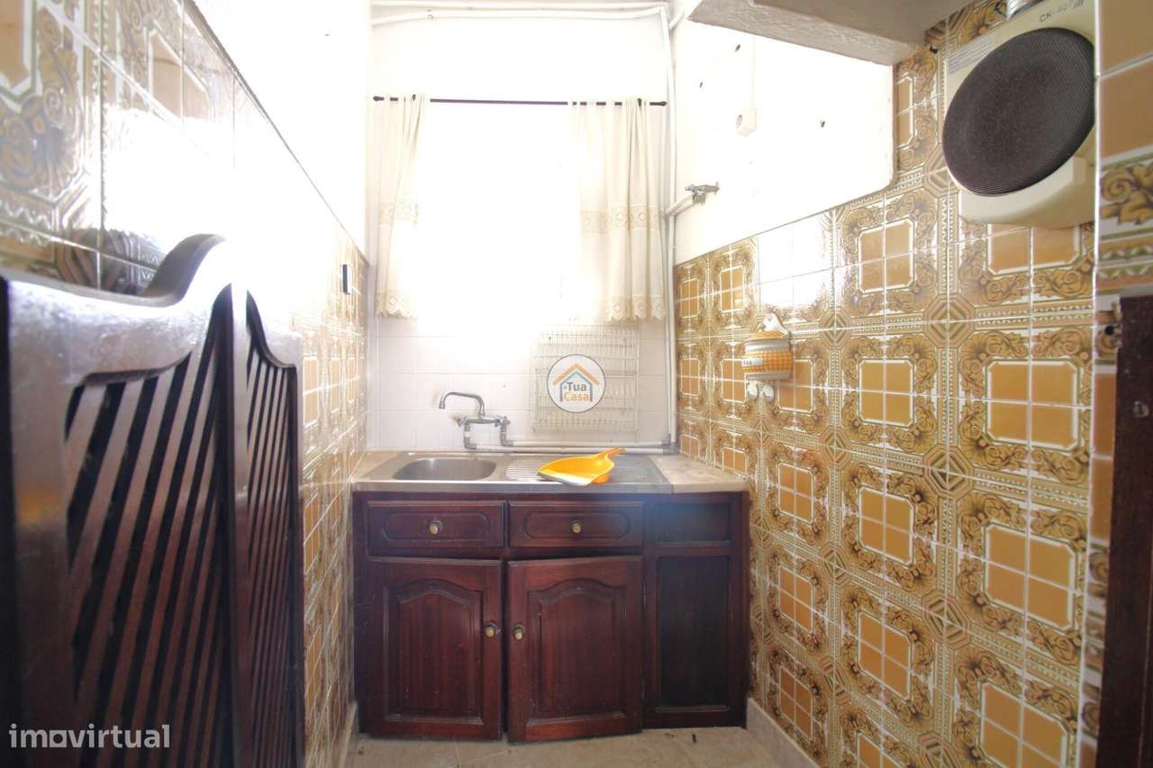 Moradia T3 com espaço exterior localizada junto ao Centro Histórico da - Grande imagem: 5/25