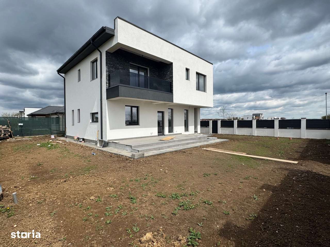 Vila Tunari MODERNA si spatioasa teren 500m, TOATE UTILITATILE - Imagine principală: 2/12